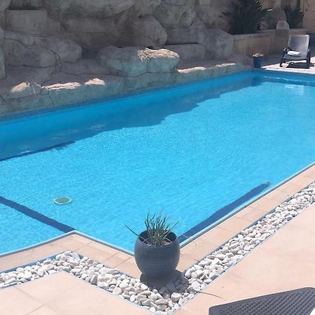 Velver Mansion, Malta - Luxury Villa With Pool Naxxar Exterior photo
