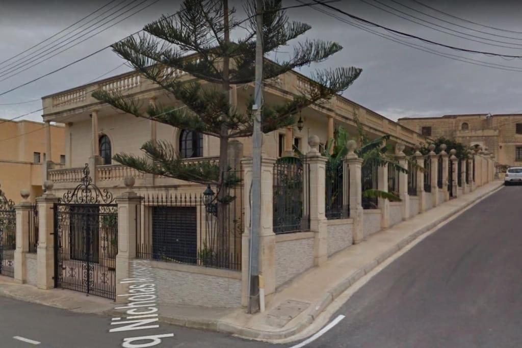 Velver Mansion, Malta - Luxury Villa With Pool Naxxar Exterior photo